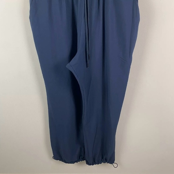 NWT! Abercrombie & Fitch Traveler Jumpsuit Navy Blue Size Large - Picture 2 of 10